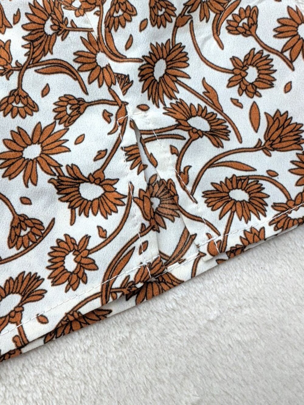 Princess Polly Floral Mini Skirt, Size 2 - Picture 2 of 4